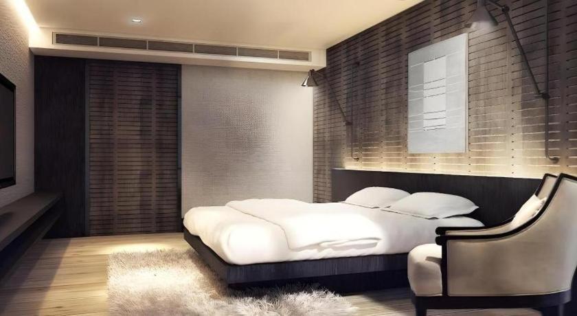 בורי ראם Alvarez Hotel מראה חיצוני תמונה