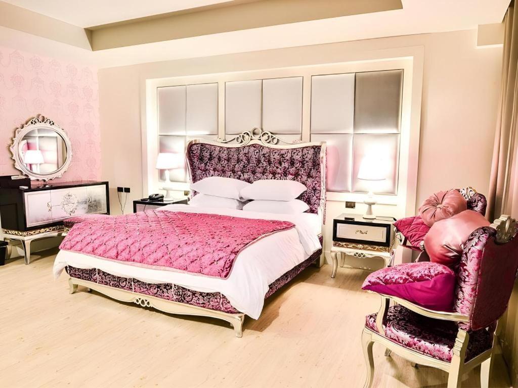 בורי ראם Alvarez Hotel מראה חיצוני תמונה