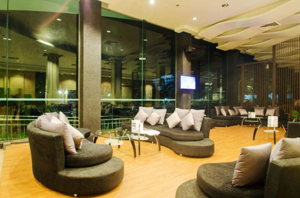 בורי ראם Alvarez Hotel מראה חיצוני תמונה