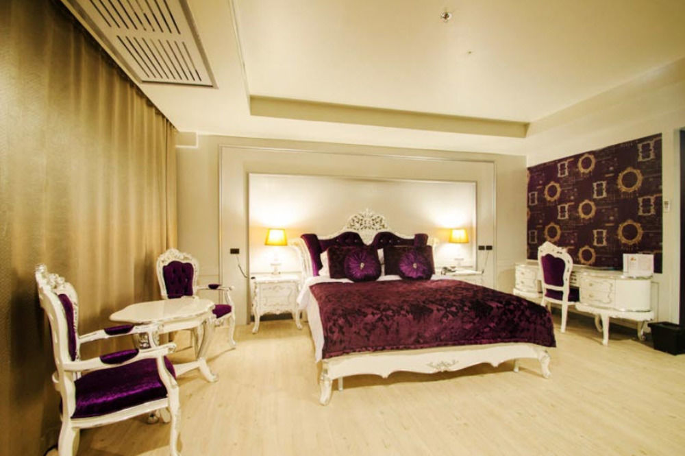 בורי ראם Alvarez Hotel מראה חיצוני תמונה