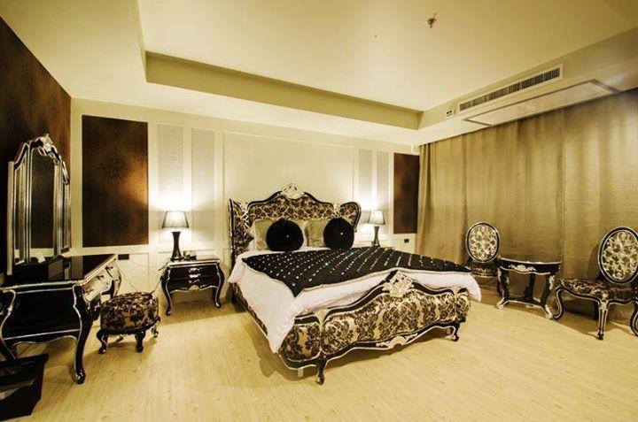 בורי ראם Alvarez Hotel מראה חיצוני תמונה