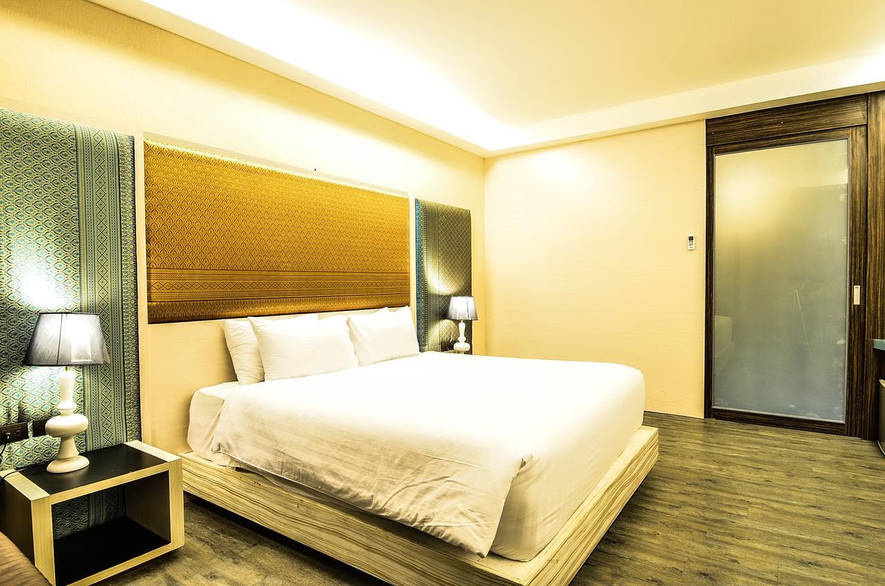 בורי ראם Alvarez Hotel מראה חיצוני תמונה